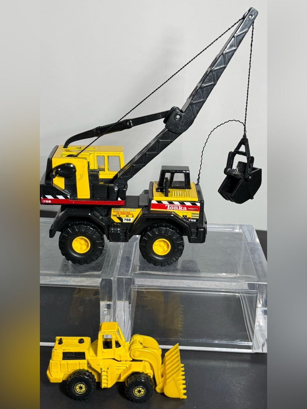Vintage Diecast Construction Lot - 1998 Tonka Crane & 1979 Hot Wheels Loader